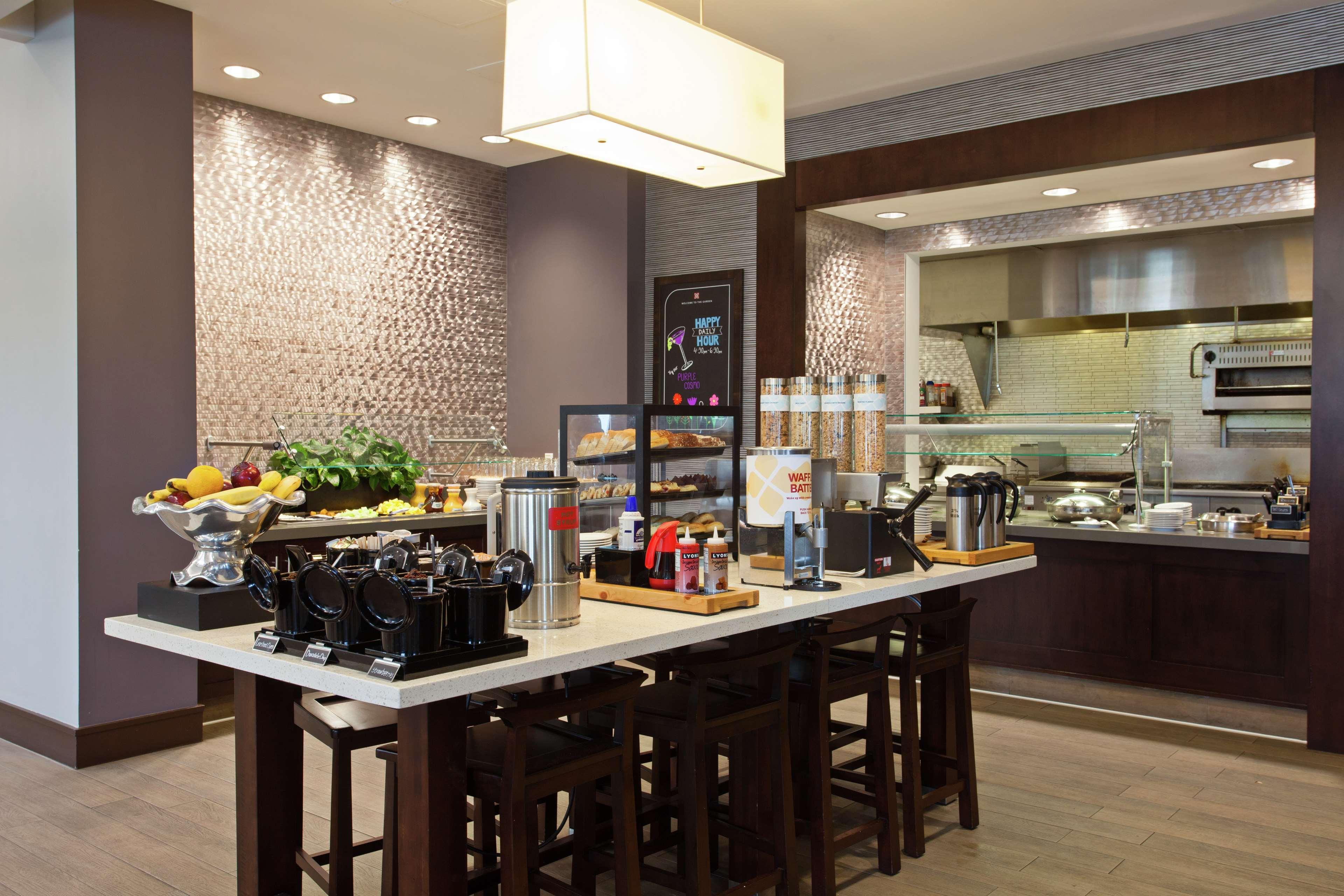 Hilton Garden Inn Irvine/Orange County Airport מראה חיצוני תמונה