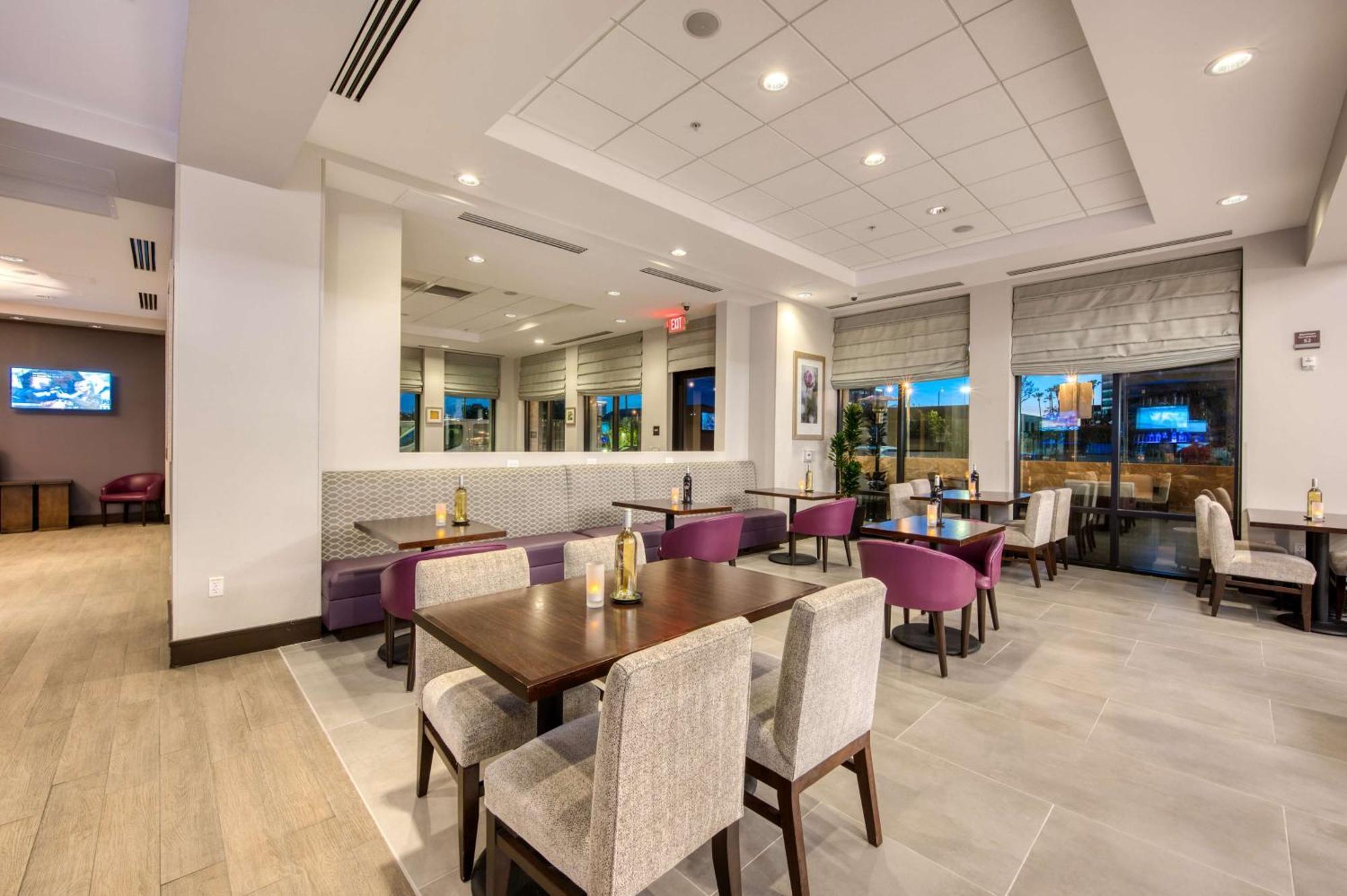 Hilton Garden Inn Irvine/Orange County Airport מראה חיצוני תמונה