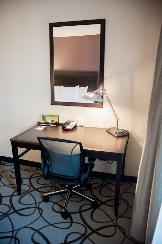 Hilton Garden Inn Irvine/Orange County Airport מראה חיצוני תמונה