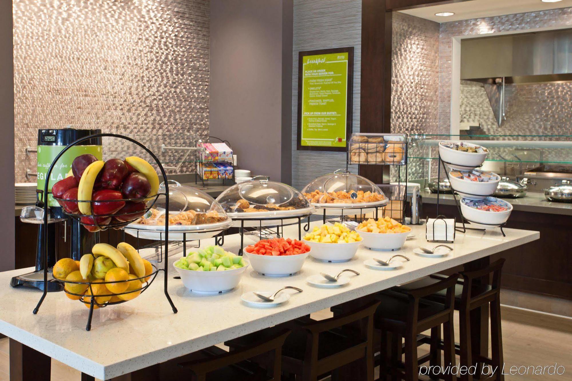 Hilton Garden Inn Irvine/Orange County Airport מראה חיצוני תמונה